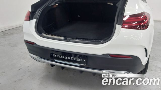 Mercedes-Benz GLE-Class 2023 — photo 11