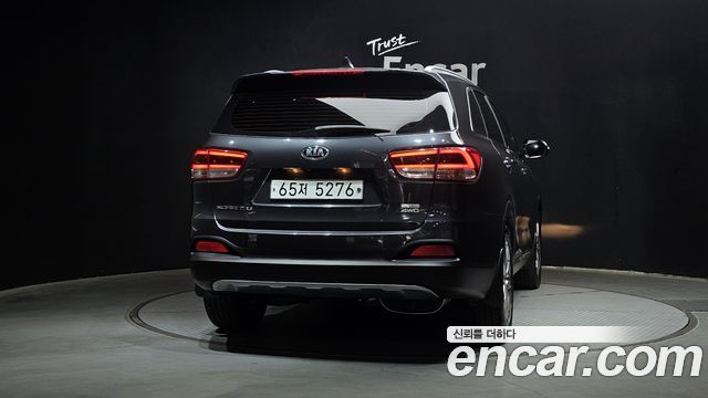 Kia Sorento 2015 — photo 4