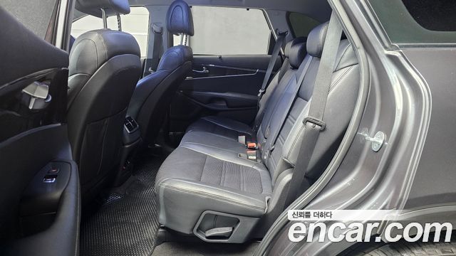 Kia Sorento 2015 — photo 17