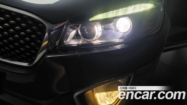 Kia Sorento 2015 — photo 8