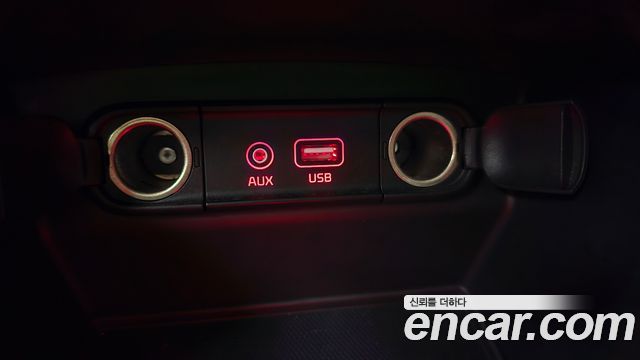 Kia Sorento 2015 — photo 28