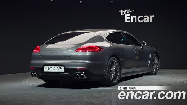 Porsche Panamera 2014 — photo 2