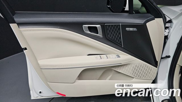 Kia K8 2025 — photo 14