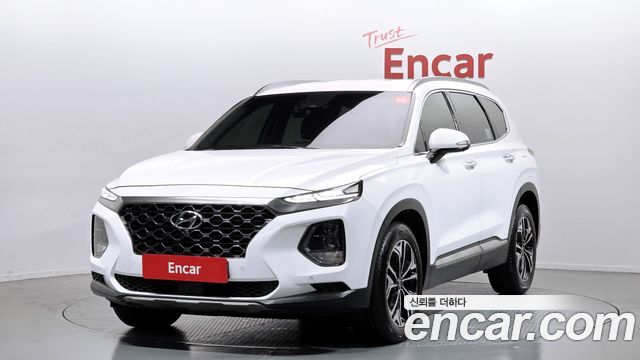 Hyundai Santafe 2019 — photo 1