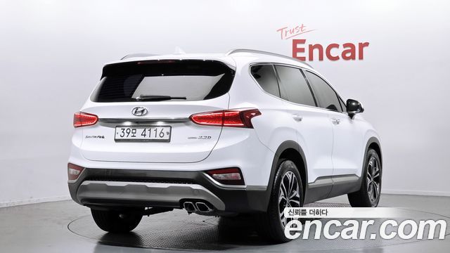 Hyundai Santafe 2019 — photo 2