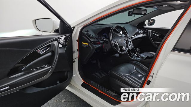 Hyundai Grandeur 2015 — photo 13