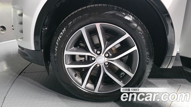 Land Rover Discovery Sport 2025 — photo 5