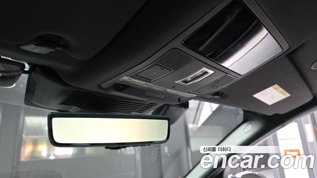 Land Rover Discovery Sport 2025 — photo 17