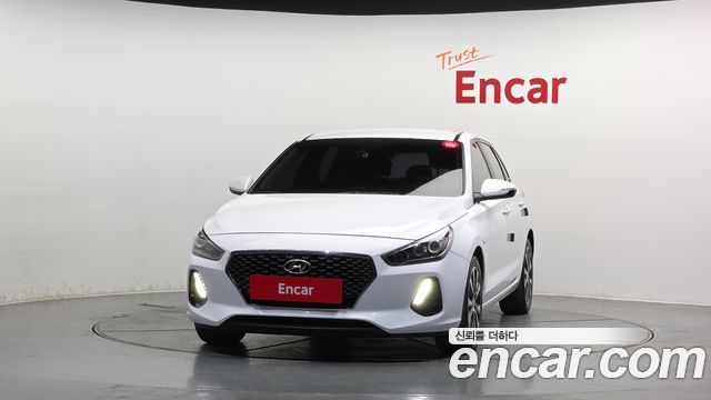 Hyundai i30 2018 — photo 3