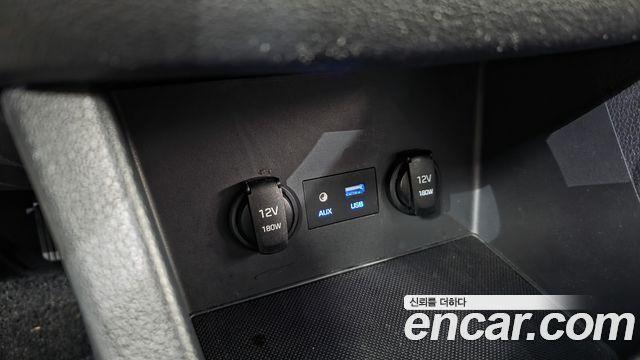 Hyundai i30 2018 — photo 16