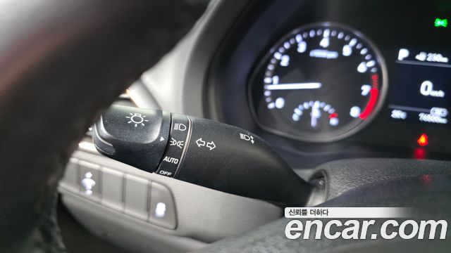 Hyundai i30 2018 — photo 27