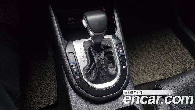 Kia K3 2022 — photo 12