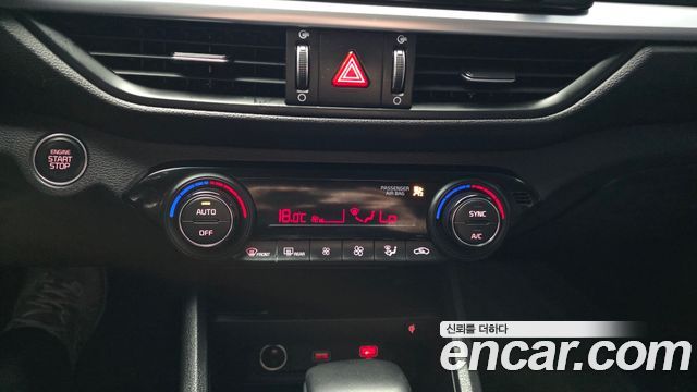 Kia K3 2022 — photo 32