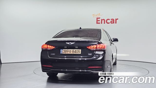Genesis G80 2018 — photo 4