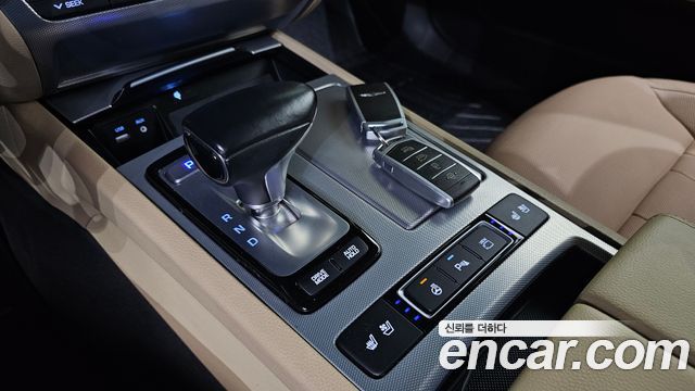 Genesis G80 2018 — photo 9