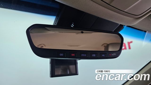 Genesis G80 2018 — photo 19