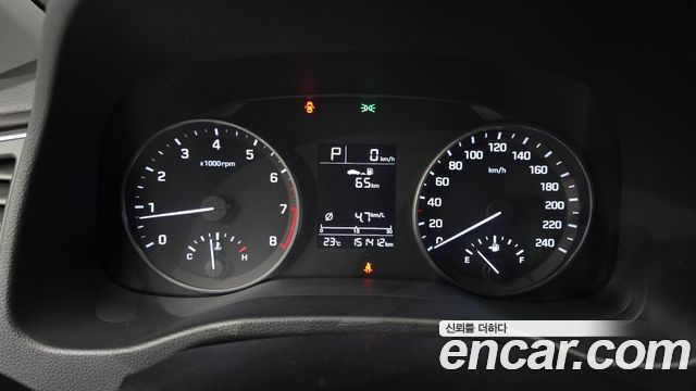 Hyundai AVANTE 2018 — photo 8