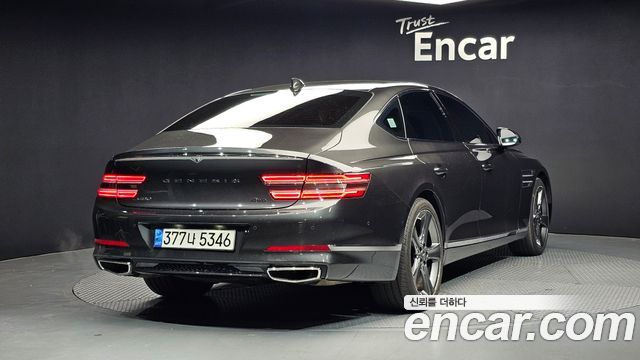 Genesis G80 2022 — photo 2