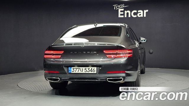 Genesis G80 2022 — photo 4