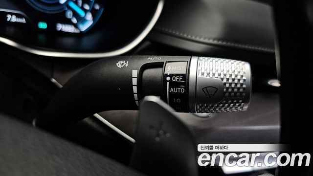 Genesis G80 2022 — photo 23