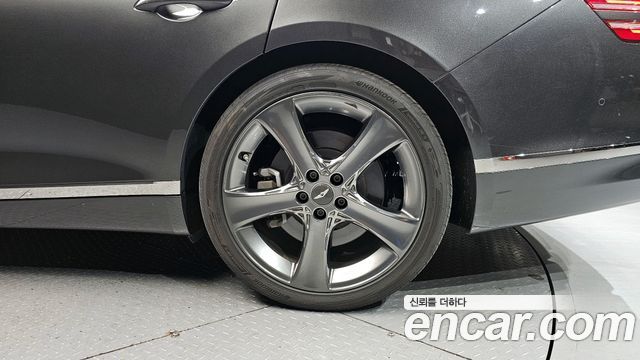 Genesis G80 2022 — photo 7