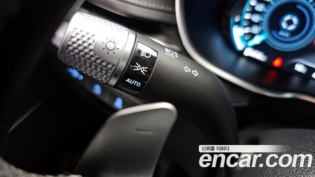 Genesis G80 2022 — photo 29
