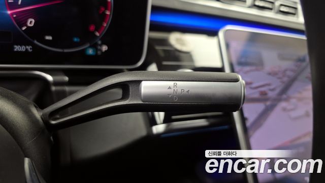 Mercedes-Benz S-Class 2021 — photo 12