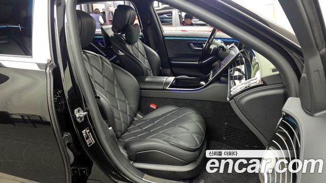 Mercedes-Benz S-Class 2021 — photo 17