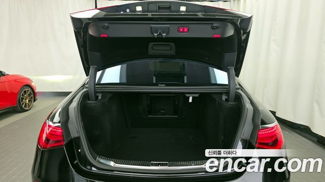 Mercedes-Benz S-Class 2021 — photo 26