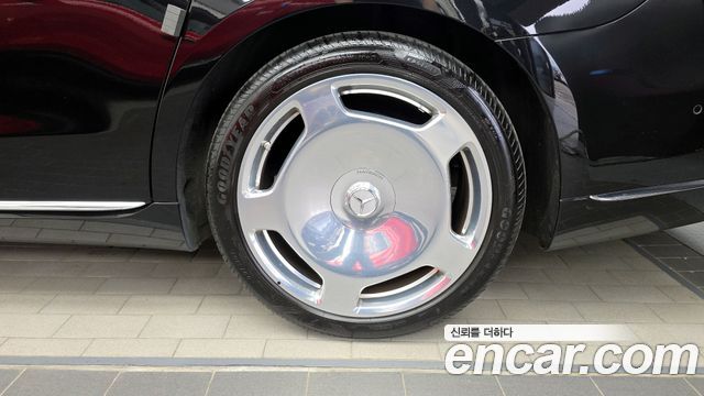Mercedes-Benz S-Class 2021 — photo 7