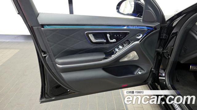 Mercedes-Benz S-Class 2021 — photo 14