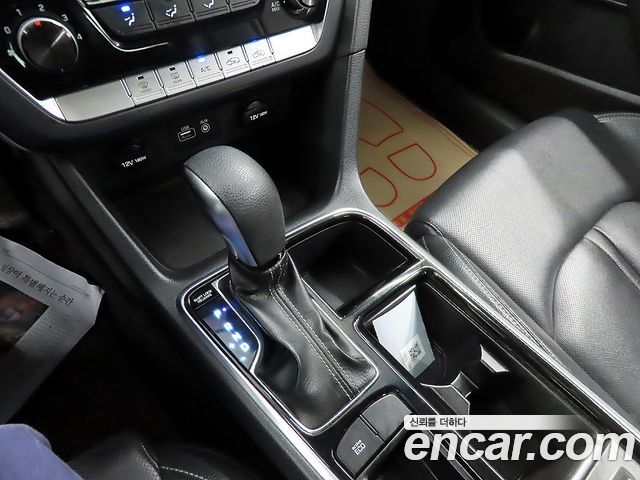 Hyundai Sonata 2018 — photo 13