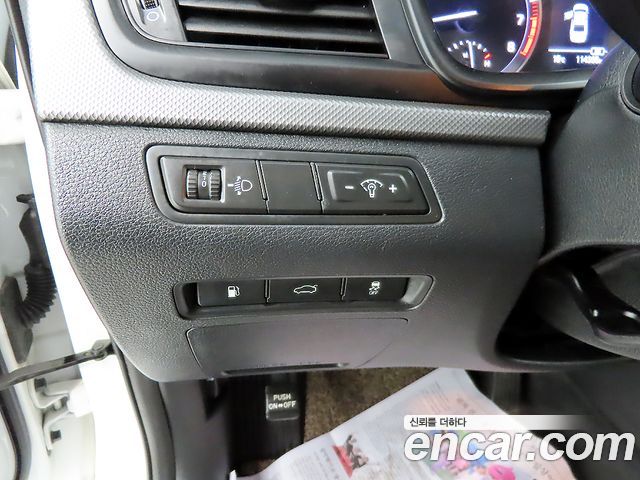 Hyundai Sonata 2018 — photo 15