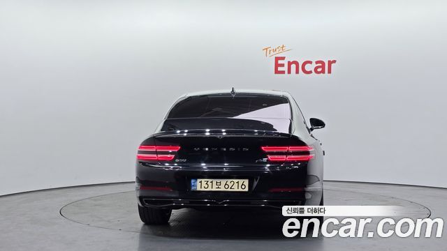Genesis G80 2022 — photo 4