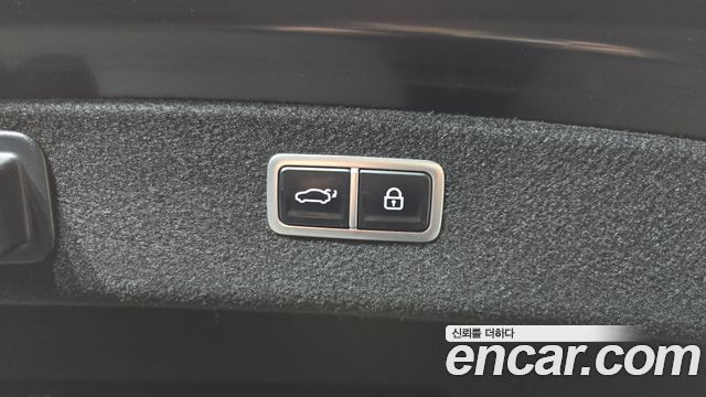 Genesis G80 2022 — photo 20