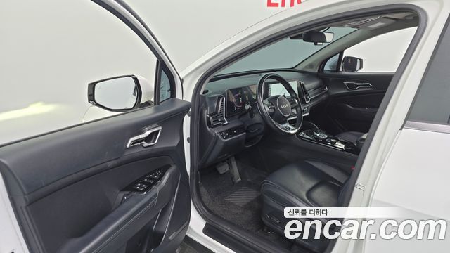 Kia Sportage 2023 — photo 10