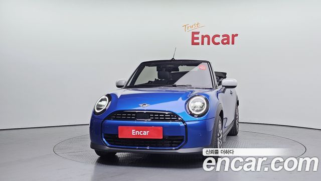 Mini Cooper Convertible 2025 — photo 3