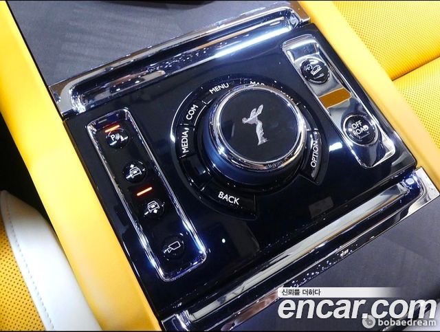 Rolls-Royce Cullinan 2024 — photo 12