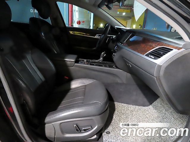Hyundai Genesis 2014 — photo 8