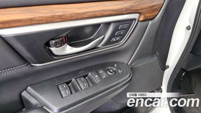 Honda CR-V 2022 — photo 37