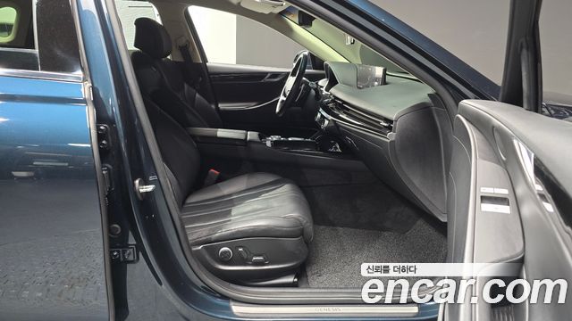 Genesis G80 2022 — photo 11