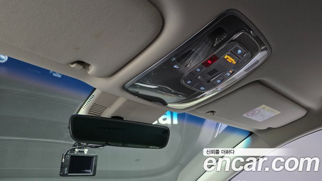 Genesis G80 2022 — photo 18