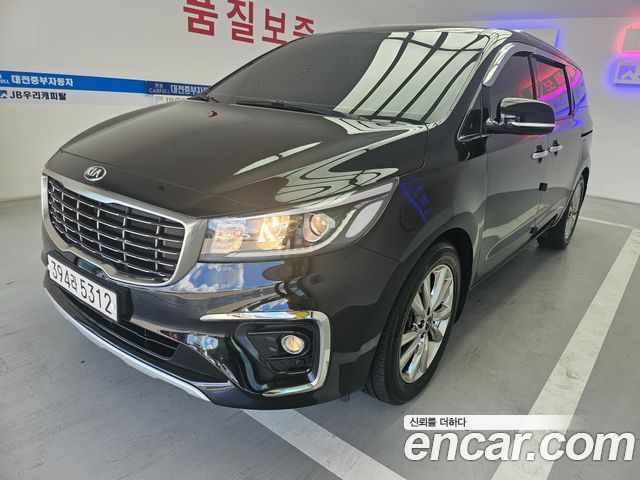 Kia Canival 2019 — photo 2