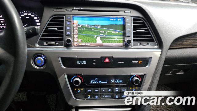 Hyundai Sonata 2016 — photo 22