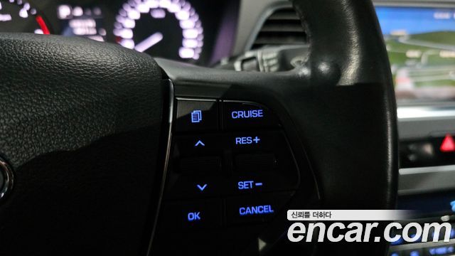 Hyundai Sonata 2016 — photo 25