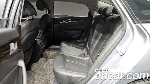 Hyundai Sonata 2016 — photo 16