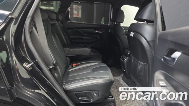 Hyundai Santafe 2021 — photo 11
