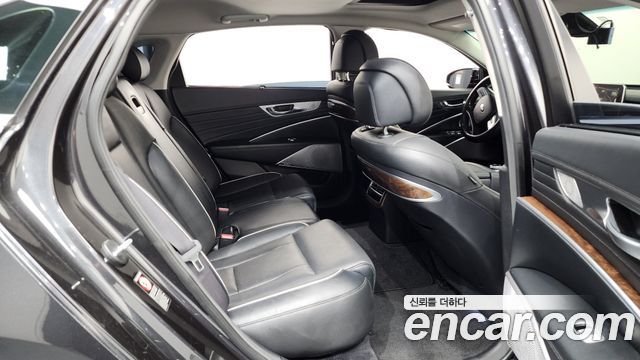 Kia K9 2019 — photo 11