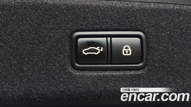 Kia K9 2019 — photo 18