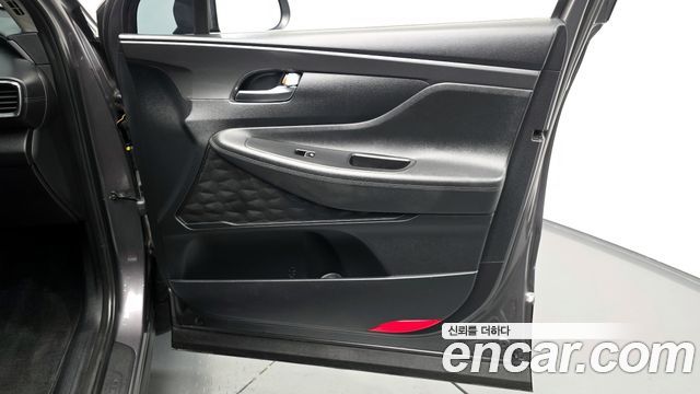 Hyundai Santafe 2021 — photo 15